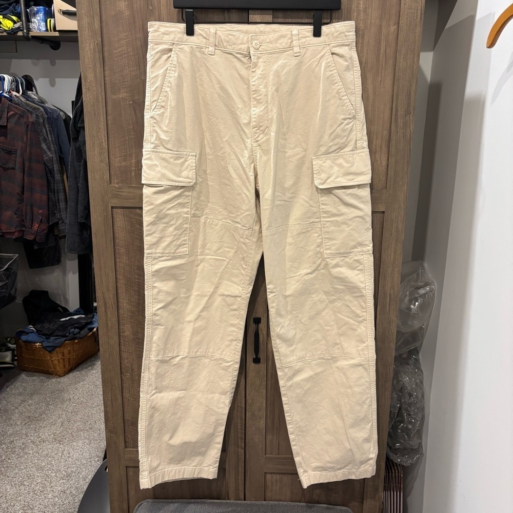 Uniqlo Pants Mens 33-36 Beige Cargo Pants Wide Leg